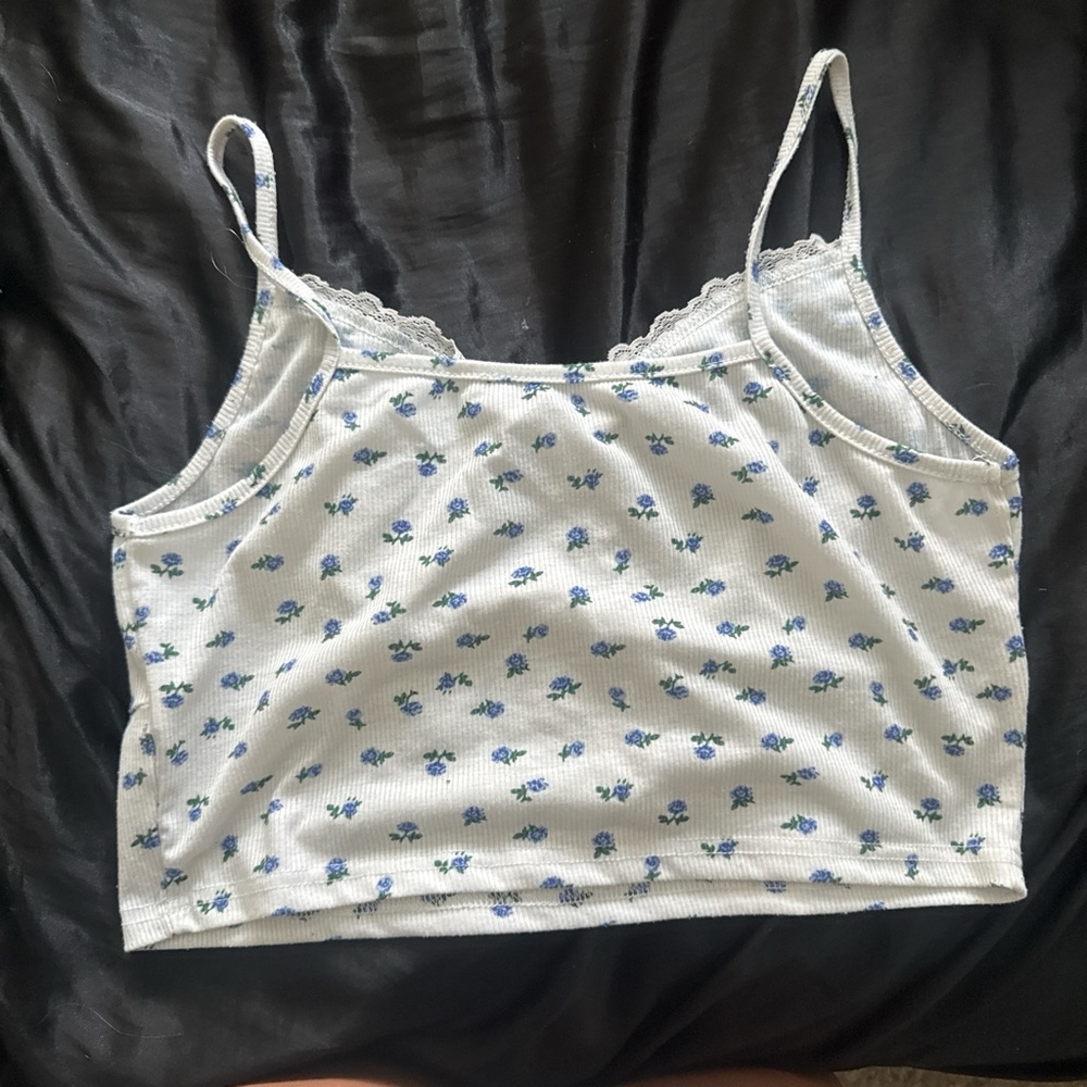 Target White and Blue Floral Camisole - Picture 3 of 4